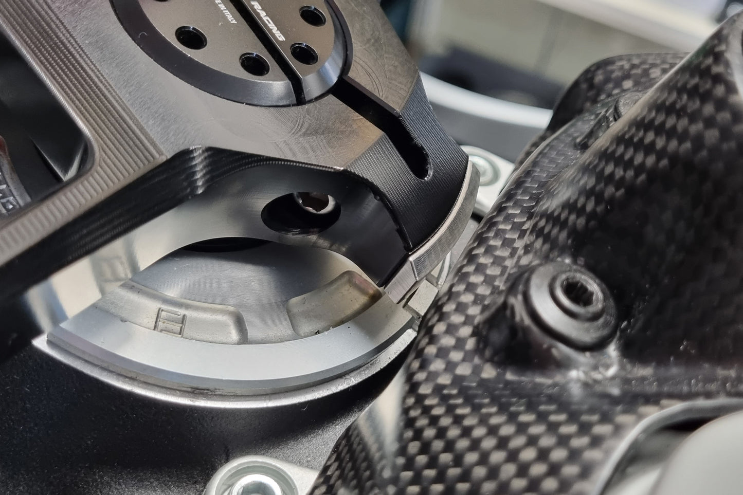 Lenkerlockerweiterung für CNC Racing Triple Clamps Ducati Panigale V2 Bayliss 1. Champion 20 -jähriges Jubiläum 2022+