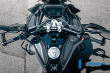 Zijkuip onder de tank links (bovenpaneel) mat carbon BMW R1300GS Adventure Trophy (2024+)