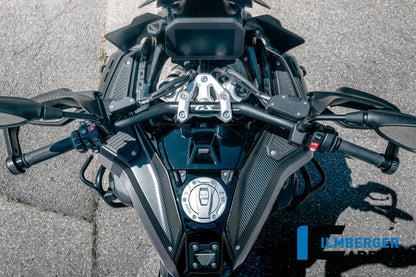 Zijkuip onder de tank rechts (bovenpaneel) mat carbon BMW R1300GS Adventure Option 719 Karakorum (2024+)
