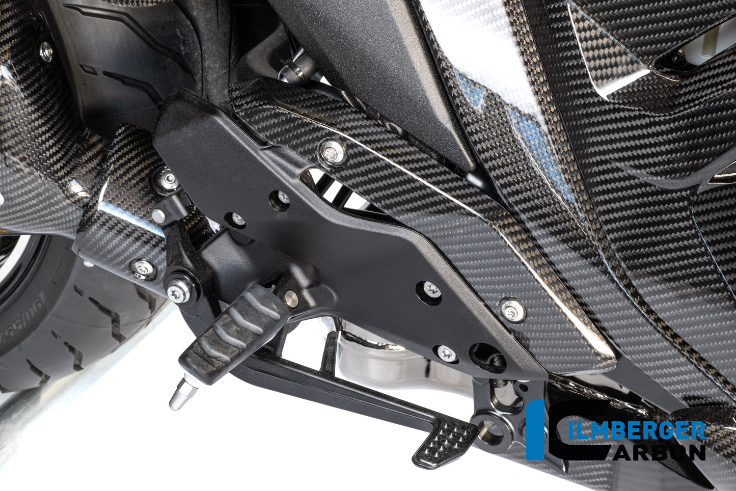Binnenste uitlaat hitteschild onder carbon hoogglans BMW R1300RS (2025+)