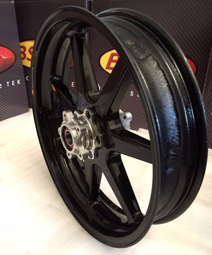 BST Carbon Achtervelg Diamond TEK 5,5 x 17" Triumph Street Triple S (2017-2019)