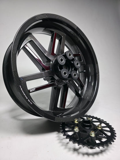 BST Reaper TEK 5.5x18'' carbon achtervelg voor Harley Davidson XL1200N Sportster 1200 Nightster (2008-2012)