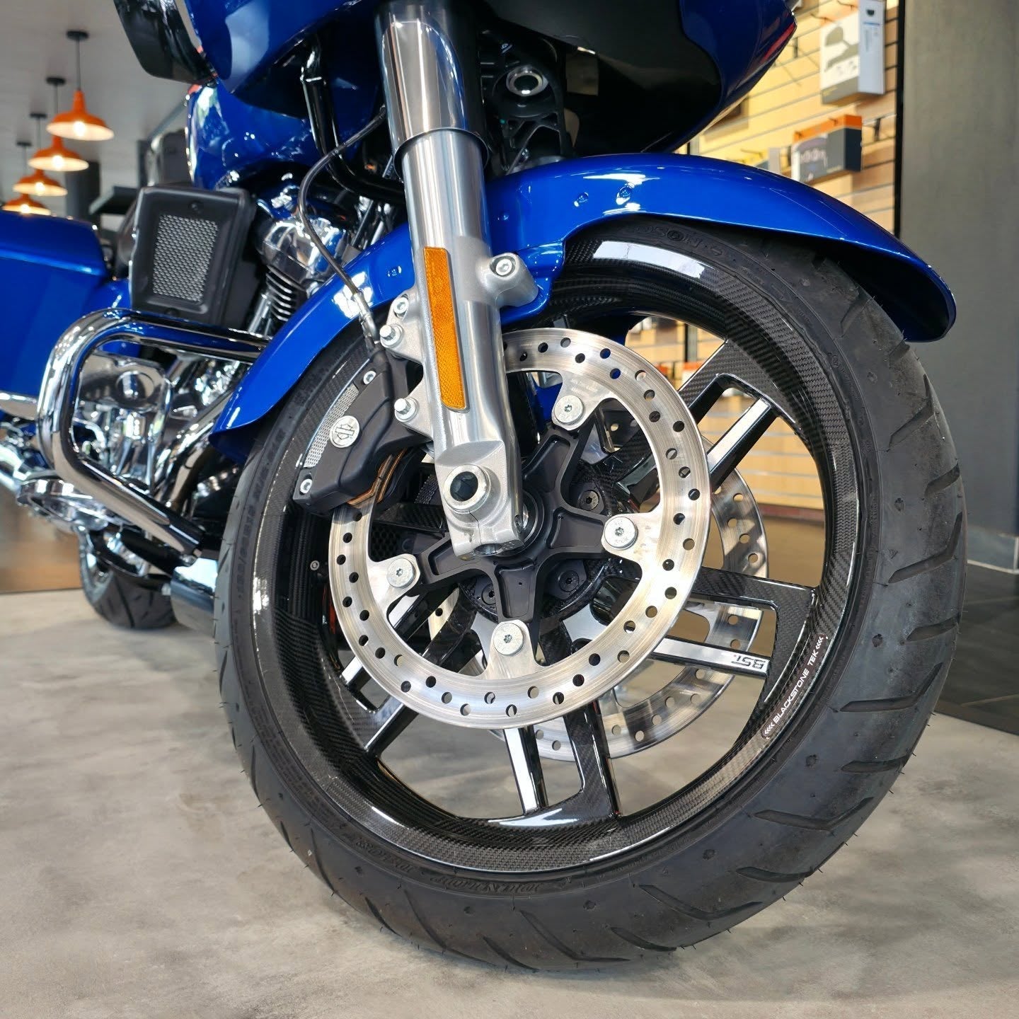 BST Reaper TEK 3.5x19" carbon voorvelg voor Harley Davidson FLHR Road King (2014-2020)