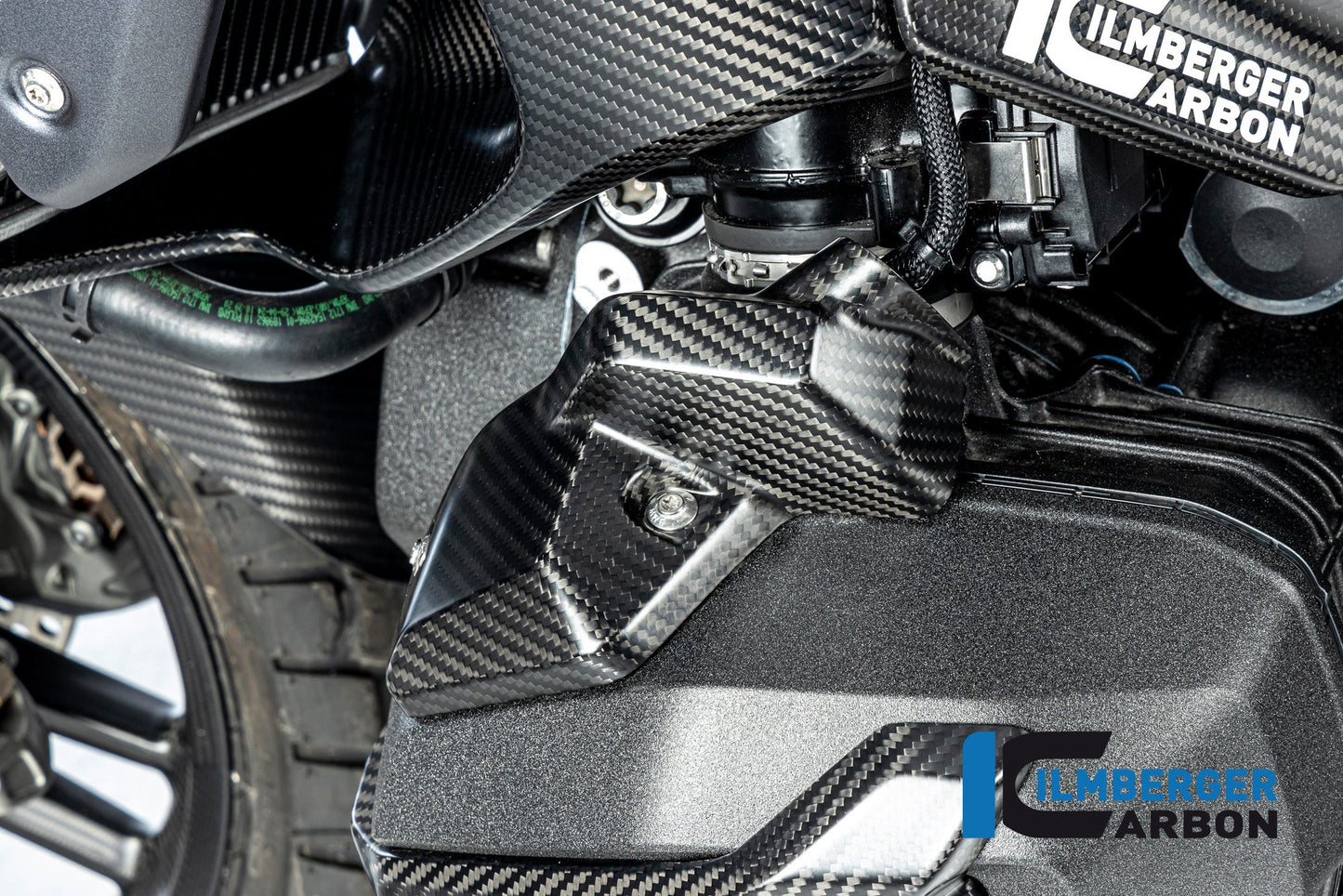 Injector Cover links mat carbon BMW R1300GS Adventure Trophy 2024+
