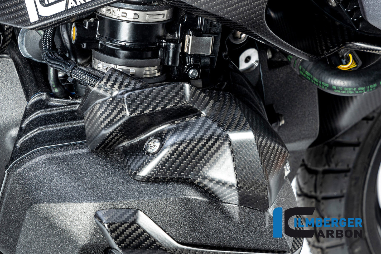 Injector Cover rechts mat carbon BMW R1300GS Option 719 Tramuntana 2023+