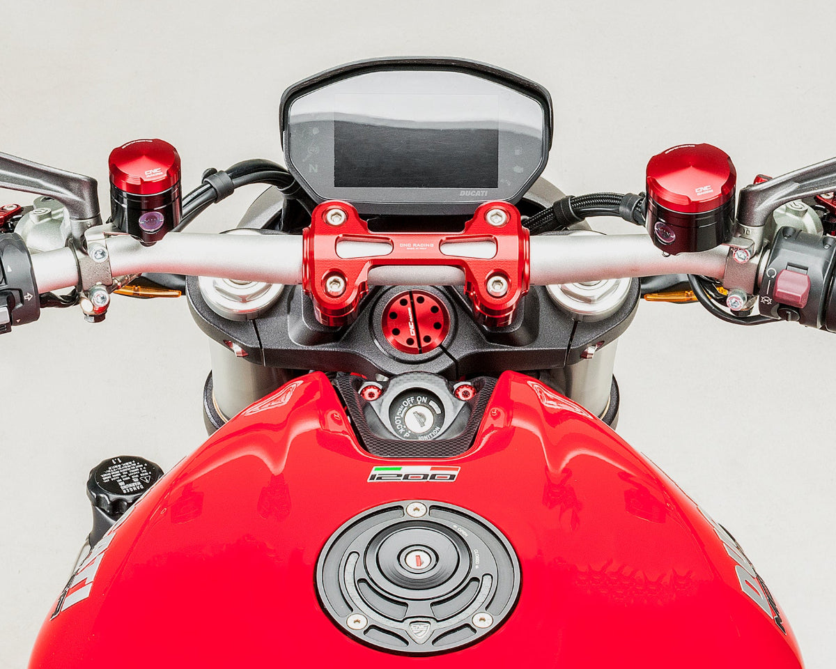 CNC Racing bovenste stuurklem RM240R  kroonplaatmoer rood GH356R contactslotcover boutenset rood KV339R contactslotcover mat carbon ZA967Y