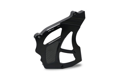 Zwarte CNC Racing tandwielcover met echt carbon inleg voor MV Agusta – CNC-gefreesd aluminium, plug-and-play montage