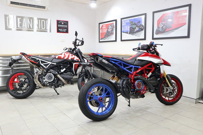 Achteras moerenset Ducati 998S (2002-2003)