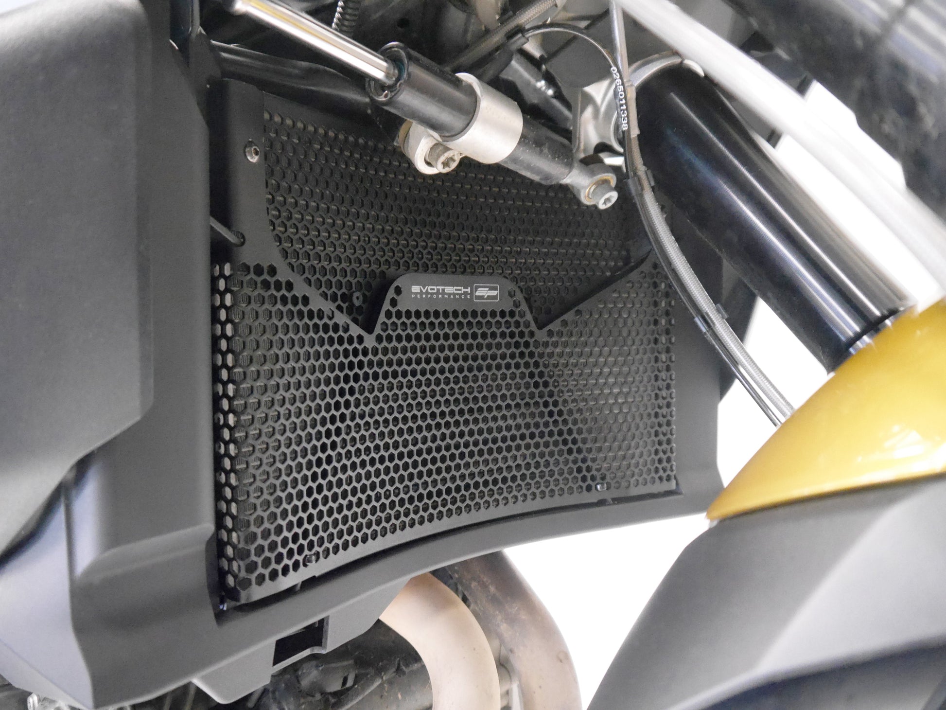 Radiatorcover Evotech - BMW F 900 XR Triple Black (2025+)