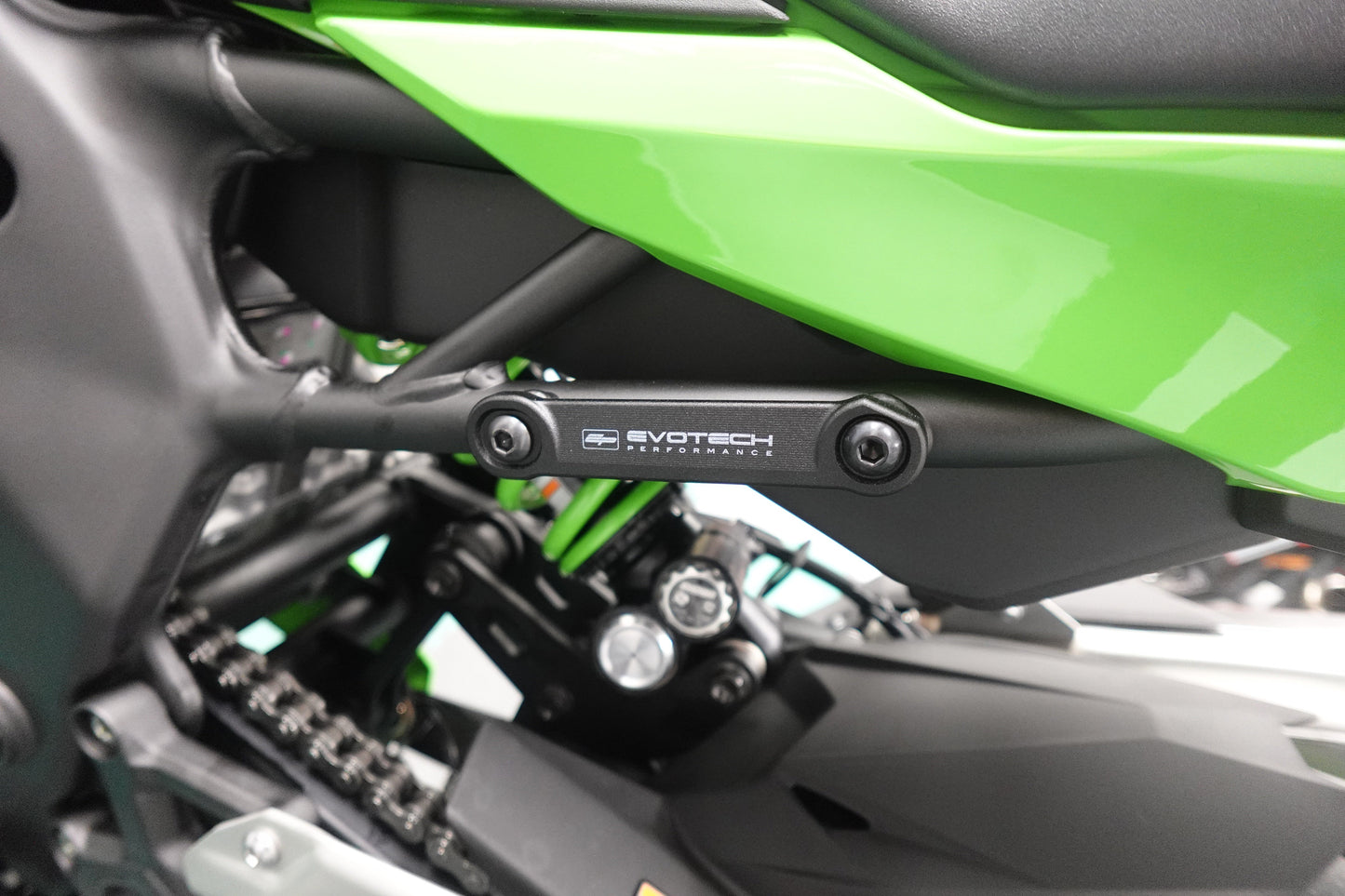 Evotech Uitlaatsteun & Duosteun Vervanger Kit - Kawasaki Ninja ZX-4R SE (2023+)