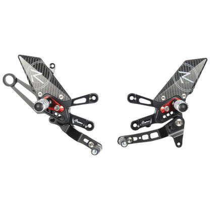 Einstellbarer Bremsschalter Set R (Special Edition) mit faltbaren Fußstützen und Standardschaltermuster Aprilia Tuono V4 1100 Factory 2021+