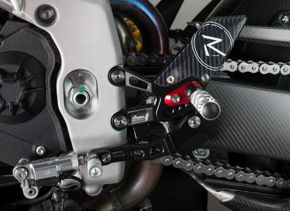 Einstellbarer Bremsschalter mit faltbaren Fußstützen und umgekehrt umgekehrt (GP-Verschiebung) Aprilia RSV4 2018-2019