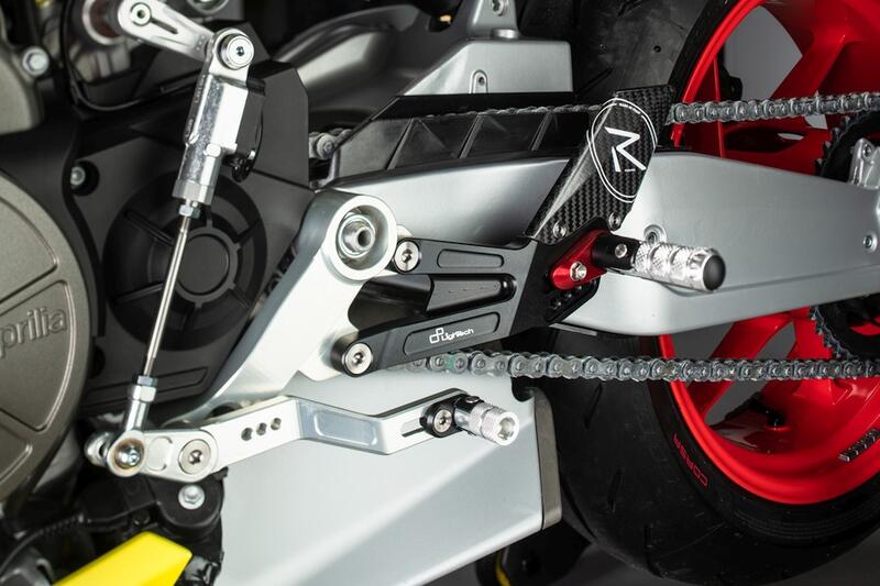 Verstelbare remschakelset met vaste voetsteunen Aprilia RS 660 2020-2024