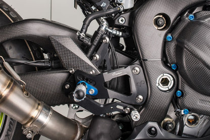 Einstellbarer Bremsverbindungssatz R (Special Edition) mit faltenden Fußstützen Suzuki GSX-R 1000 2017-2022