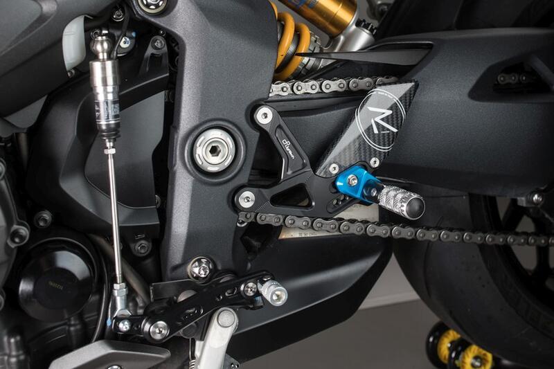 Verstelbare remschakelset met opklapbare voetsteunen Triumph Speed Triple 1200 RX 2021+