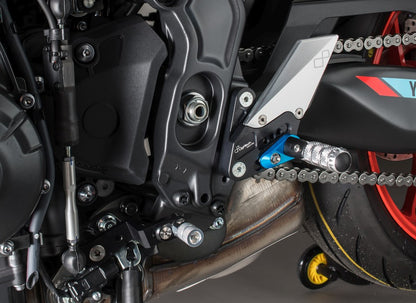 Conjunto de enlace de freno ajustable R (edición especial) con reposapiés plegables Yamaha MT-09 SP 2021+