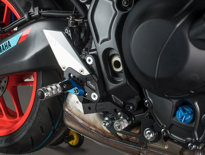 Conjunto de enlace de freno ajustable R (edición especial) con reposapiés plegables Yamaha MT-09 SP 2021+