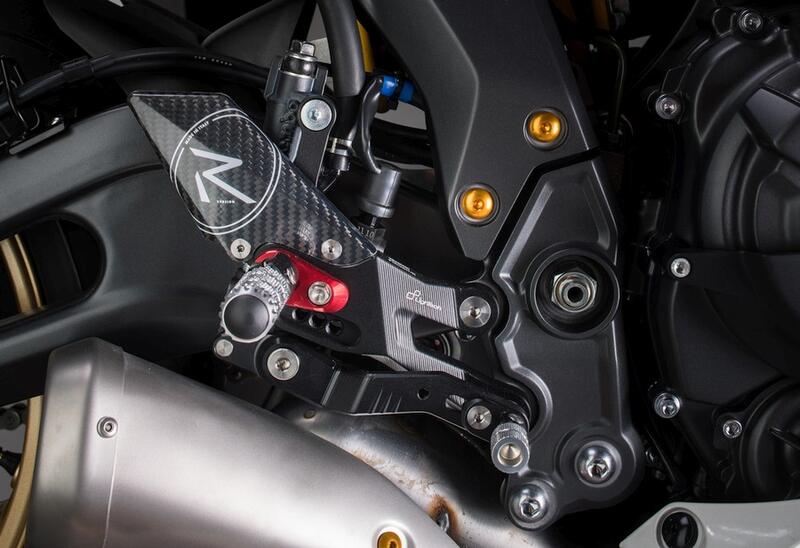 Budget paddockstand met vaste haken en twee wielen - Yamaha YZF-R7 (2026+)