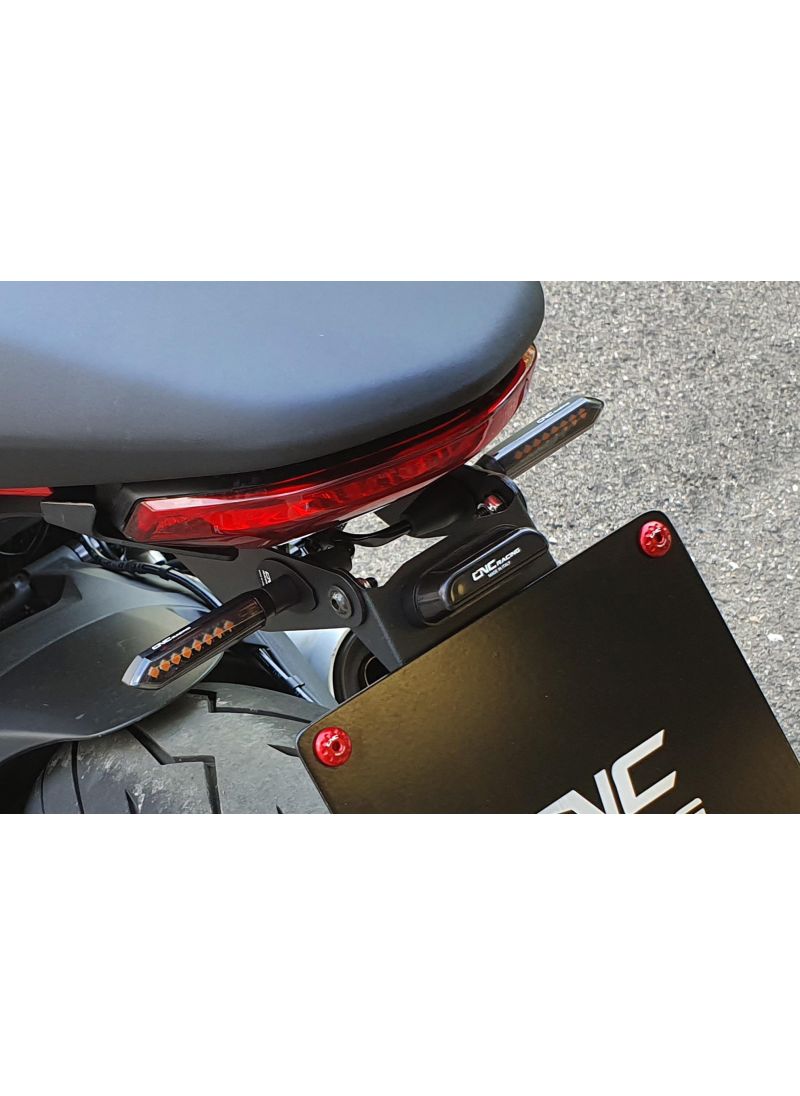 Rubber Cable End Covers (2 pcs.) for M8 Indicators Honda CBR650R (2024+)