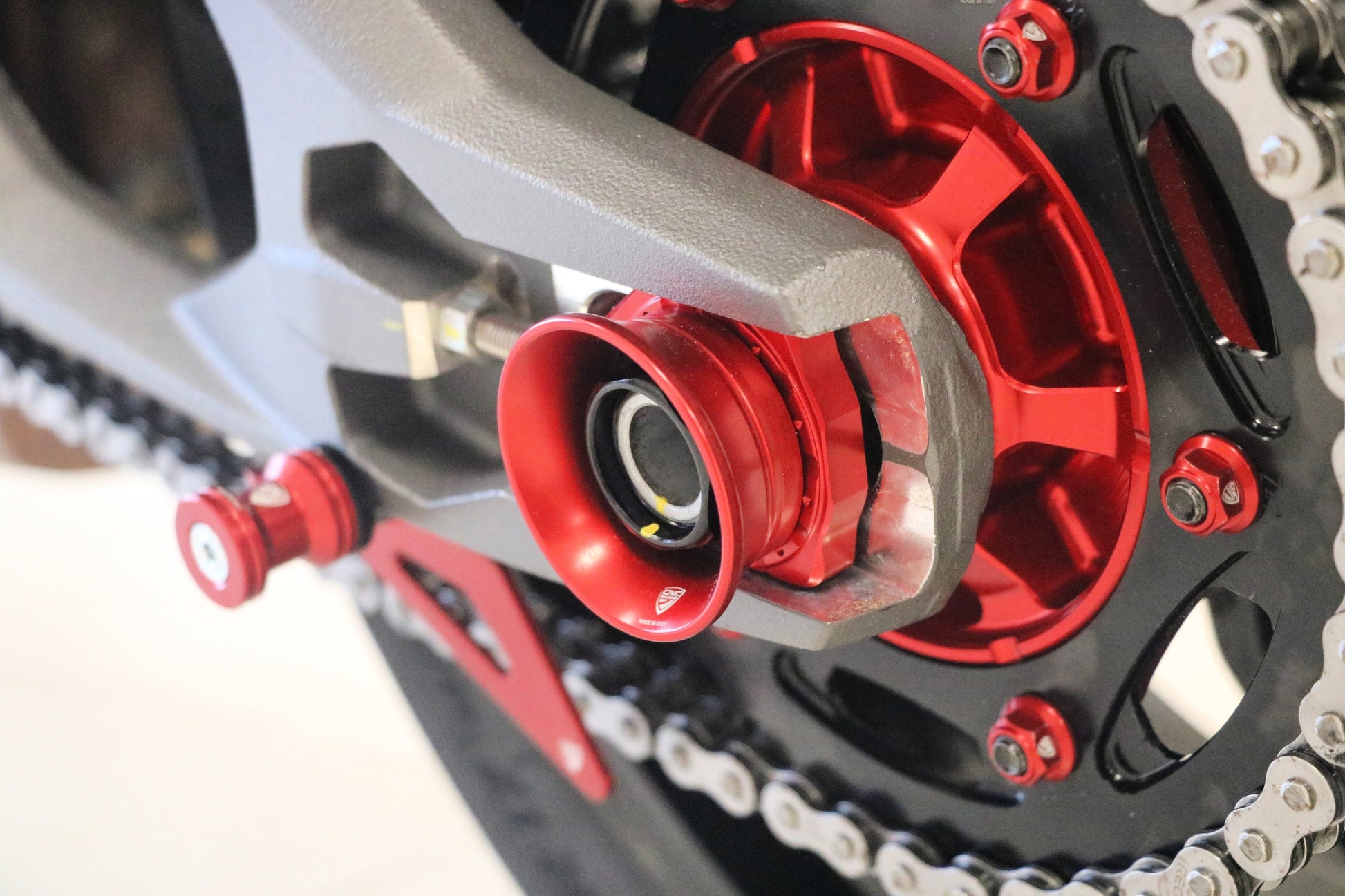 GP-Style achterbrugbeschermers Ducati Panigale V2S FB63 (2026)