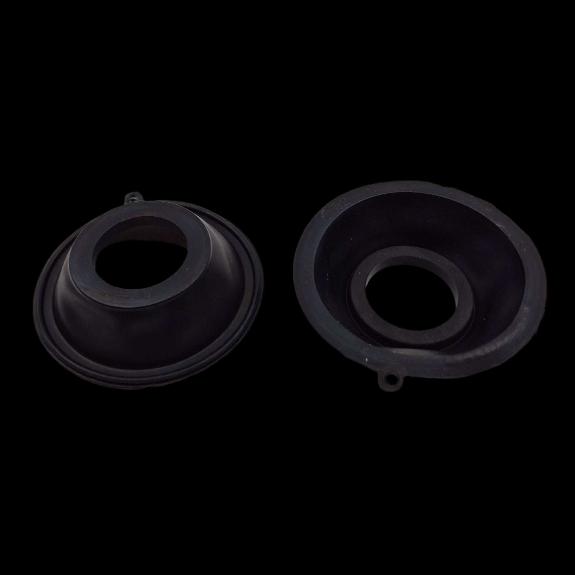 K-72-S carburateur diafragma membraan voor Keihin carburateurs - o.a. Honda NT650 NTV650 VT600 Shadow VT750 PC800 CB1300 en meer - voor en achter aanzicht detailfoto