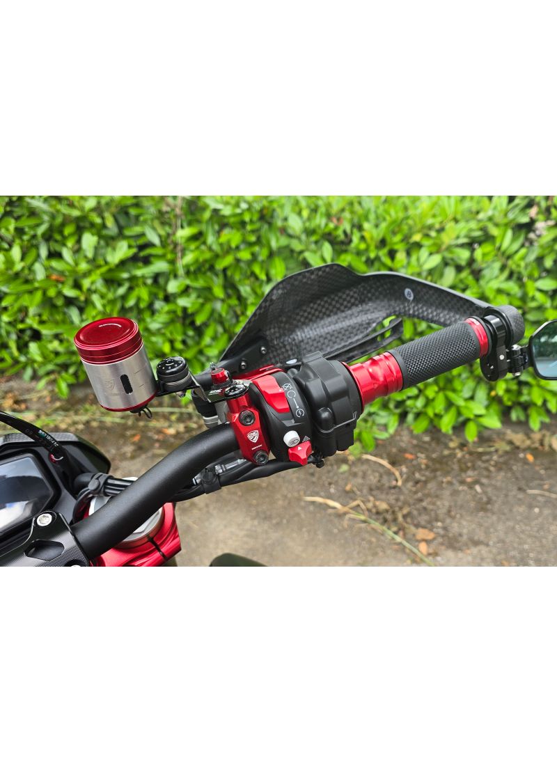 Mirror Blanking Plug M8 Left hand thread Ducati Hypermotard 1100S (2007-2009)