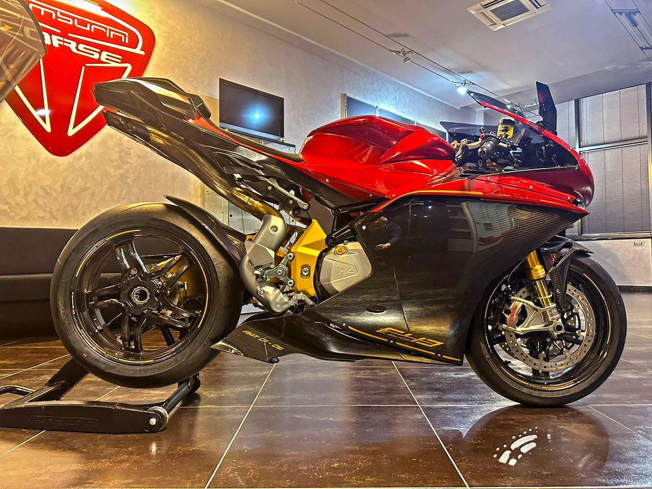 BST Carbon Achtervelg Rapid Tek 6,0 x 17" Ducati Panigale 1299S (2015-2017)