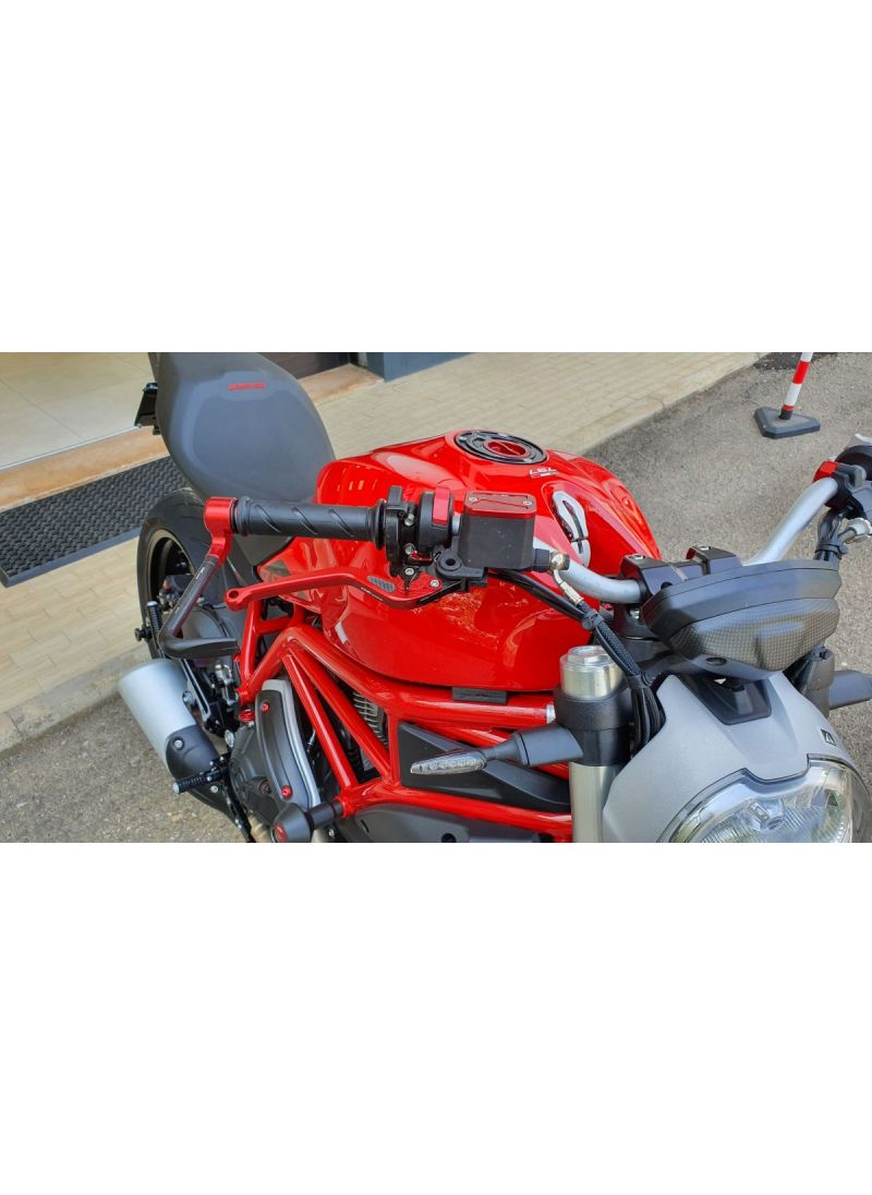 Brake lever protector - CNC Racing