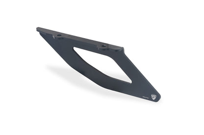 CNC Racing PR332B kettingbeschermer zwart achteraanzicht