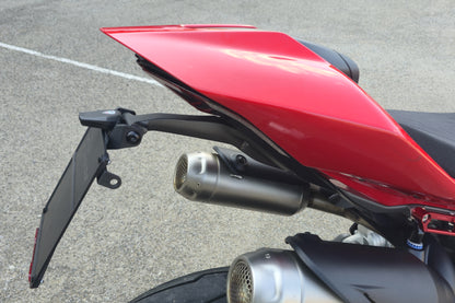 Carbon kentekenplaathouder CNC Racing Ducati Panigale V4S (2025+)