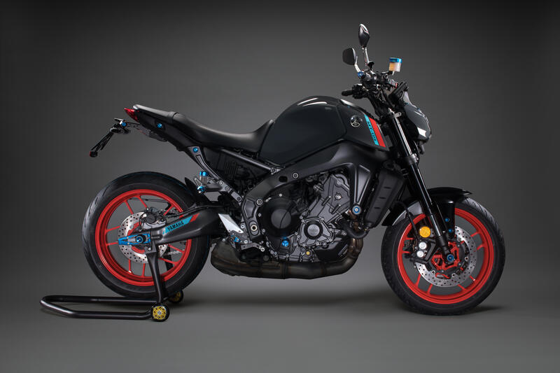 Budget paddockstand met vaste haken en twee wielen - Suzuki GSX-R1000R 40th Anniversary (2026+)