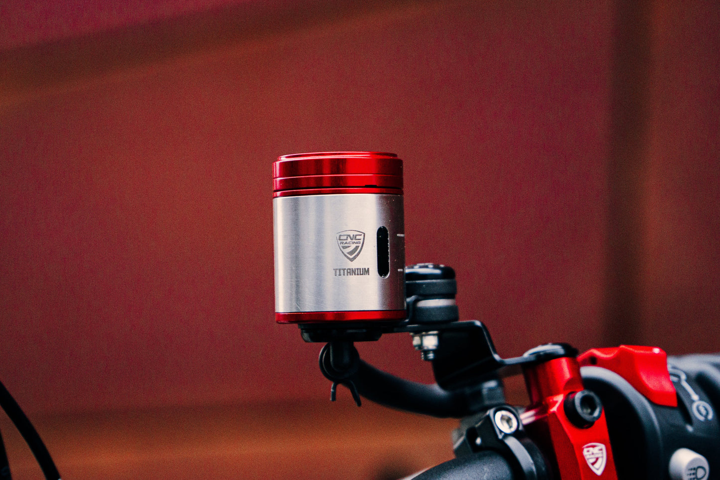 Remvloeistof reservoir 25ml - Titanium Ducati Panigale V4 Tricolore Italia (2025+)