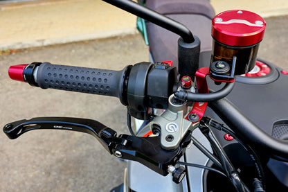 Rem- en koppelingsvloeistofreservoirbeugels (2 st.) Moto Guzzi V100 Mandello (2022+)