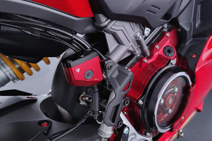 Achterrem vloeistof reservoir MV Agusta Brutale 910 S (2003-2011) gemonteerd in rood achteraanzicht