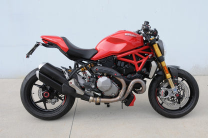 Homologated Lightech registreringsskylthållare - Innovation möter Elegance - Ducati Monster 1200 2017-2021