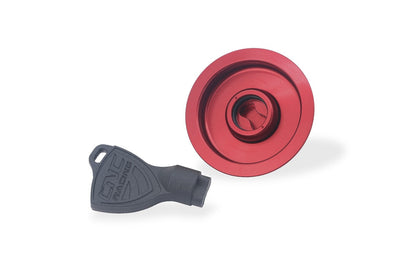 Fast Key kern voor CNC Racing tankdop Aprilia Tuono V4 1100 Factory (2017-2020) rood met sleutel er uit