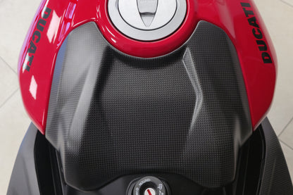 Tank cover mat carbon Ducati Streetfighter V2 (2025+)
