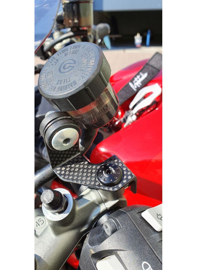 Matt carbon front brake and clutch oil tank brackets (2 pcs.) Monster 1200